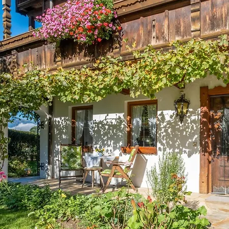 Johanna Reith im Alpbachtal